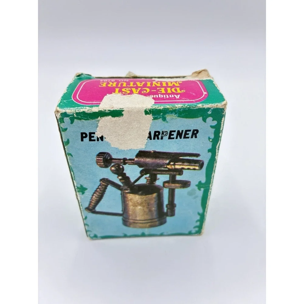 Miniature Sprayer Can Die Cast Pencil Sharpener 8784
